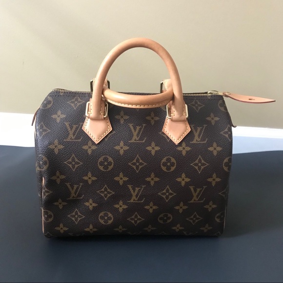Louis Vuitton Handbags - Authentic Louis Vuitton Speedy 25